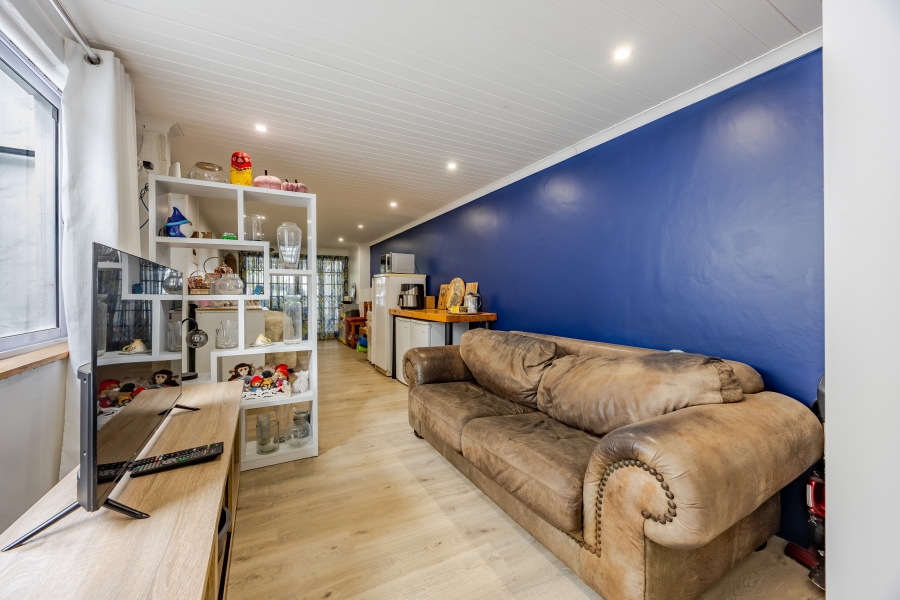 3 Bedroom Property for Sale in Edgemead Western Cape